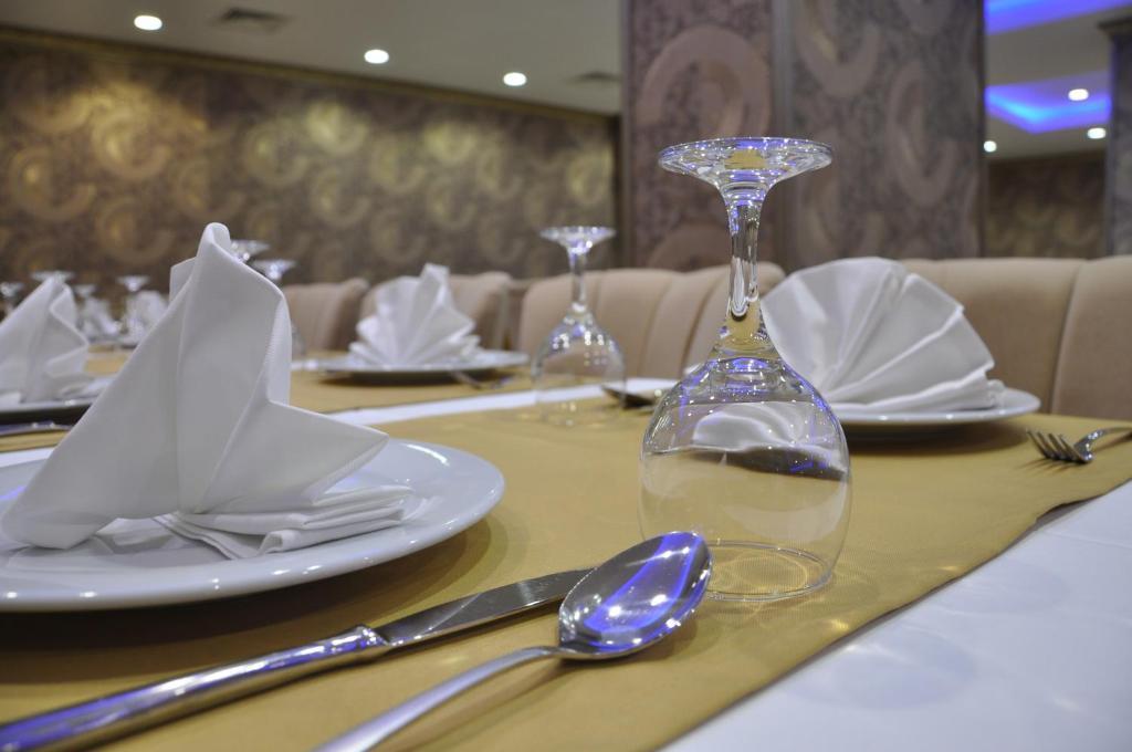 Gebze Palas Hotel Eksteriør billede
